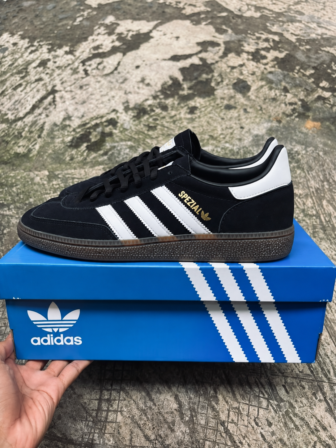 ADIDAS  SPEZIAL NEGRA